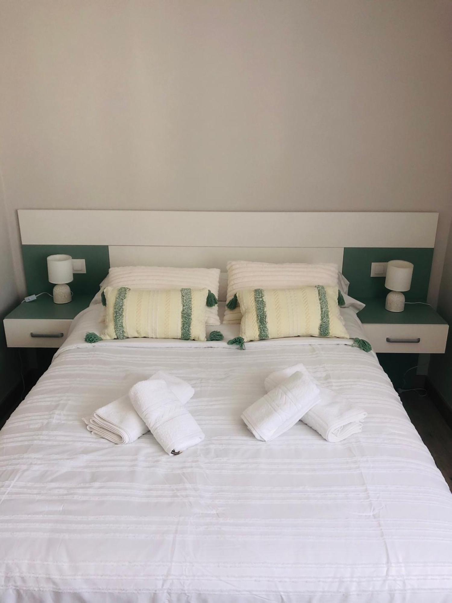 Apartamento Casablanca Потес Екстериор снимка