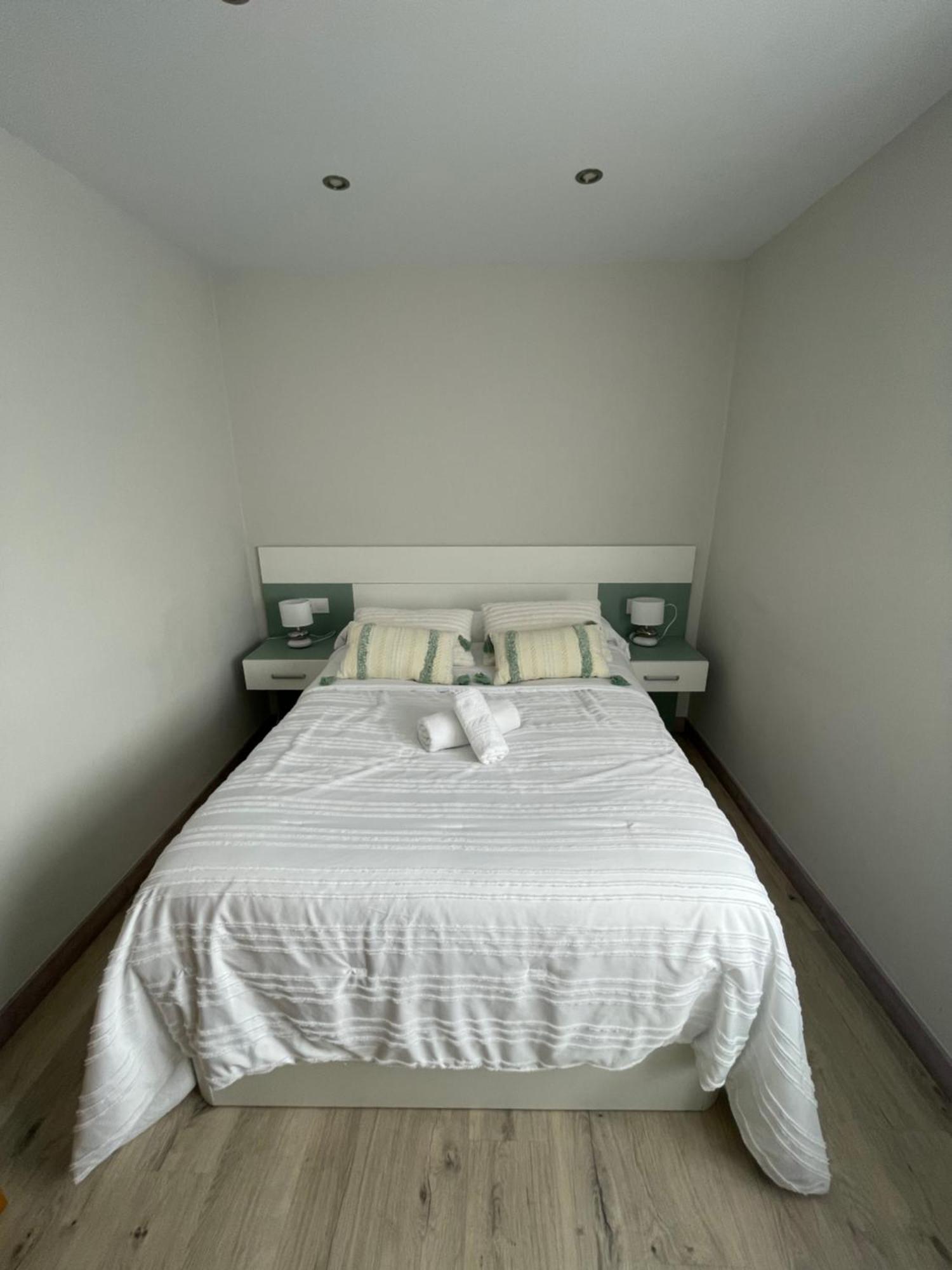 Apartamento Casablanca Потес Екстериор снимка